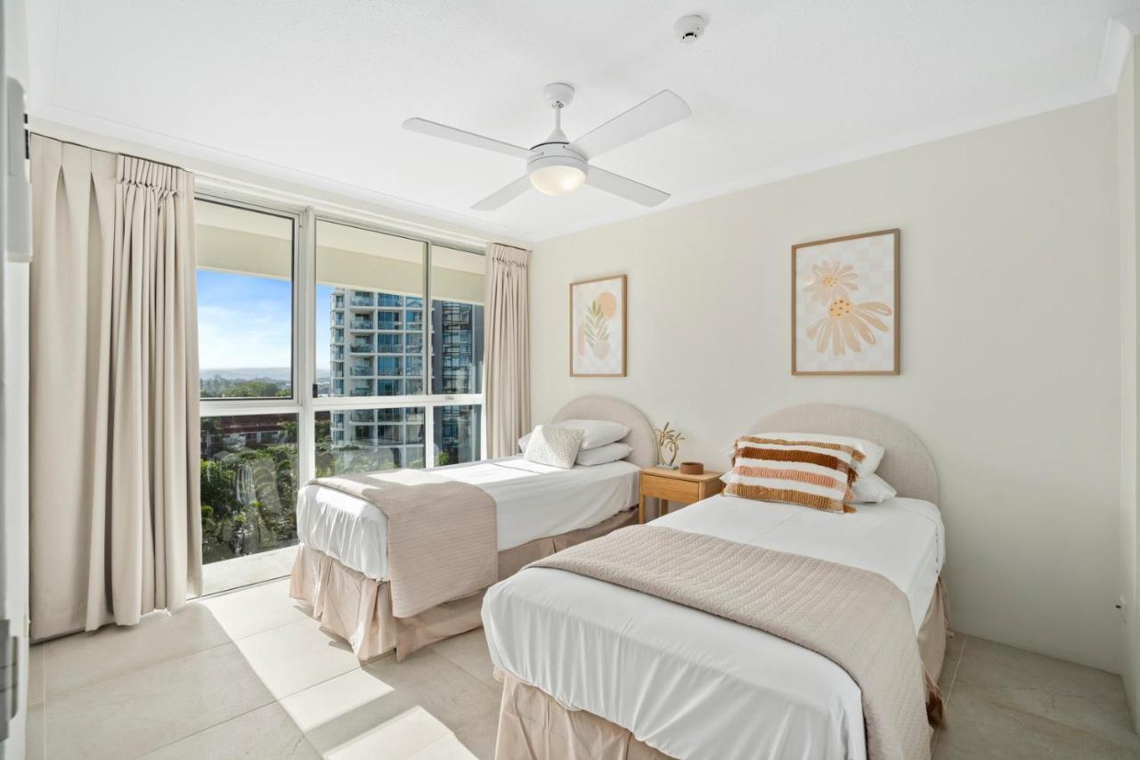Baronnet Apartments Gold Coast Exterior foto