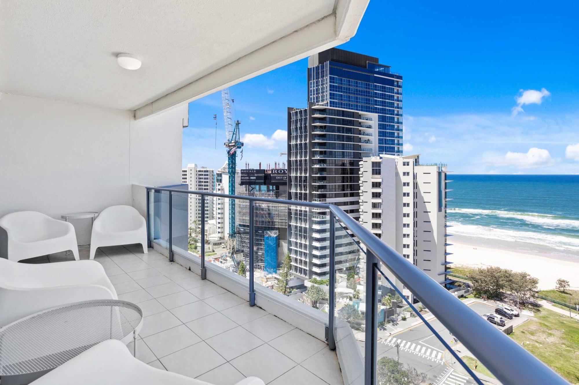 Baronnet Apartments Gold Coast Exterior foto