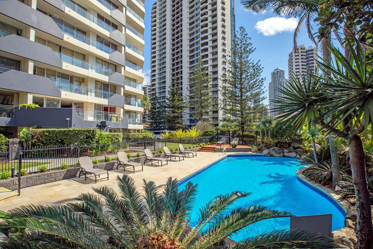 Baronnet Apartments Gold Coast Exterior foto