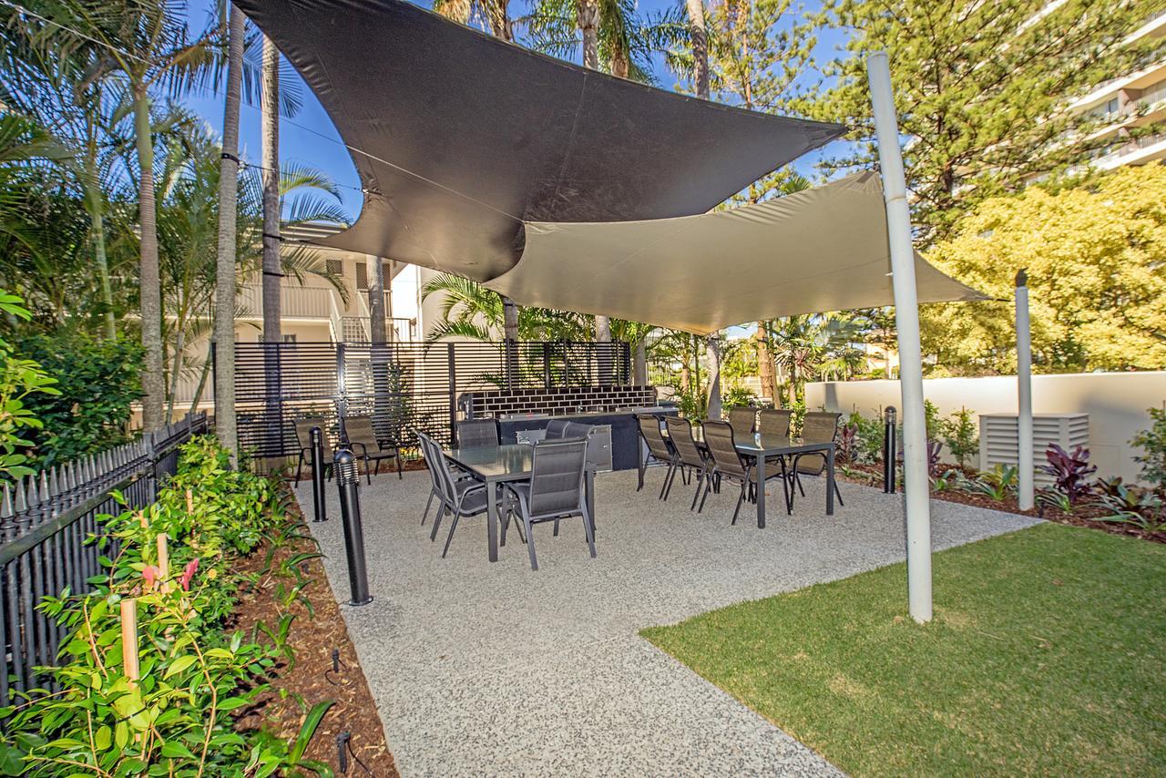 Baronnet Apartments Gold Coast Exterior foto